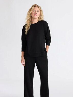 Joyspun Women's Fleece Long Sleeve Top and Straight Leg Pants 2-Piece Lounge Set
